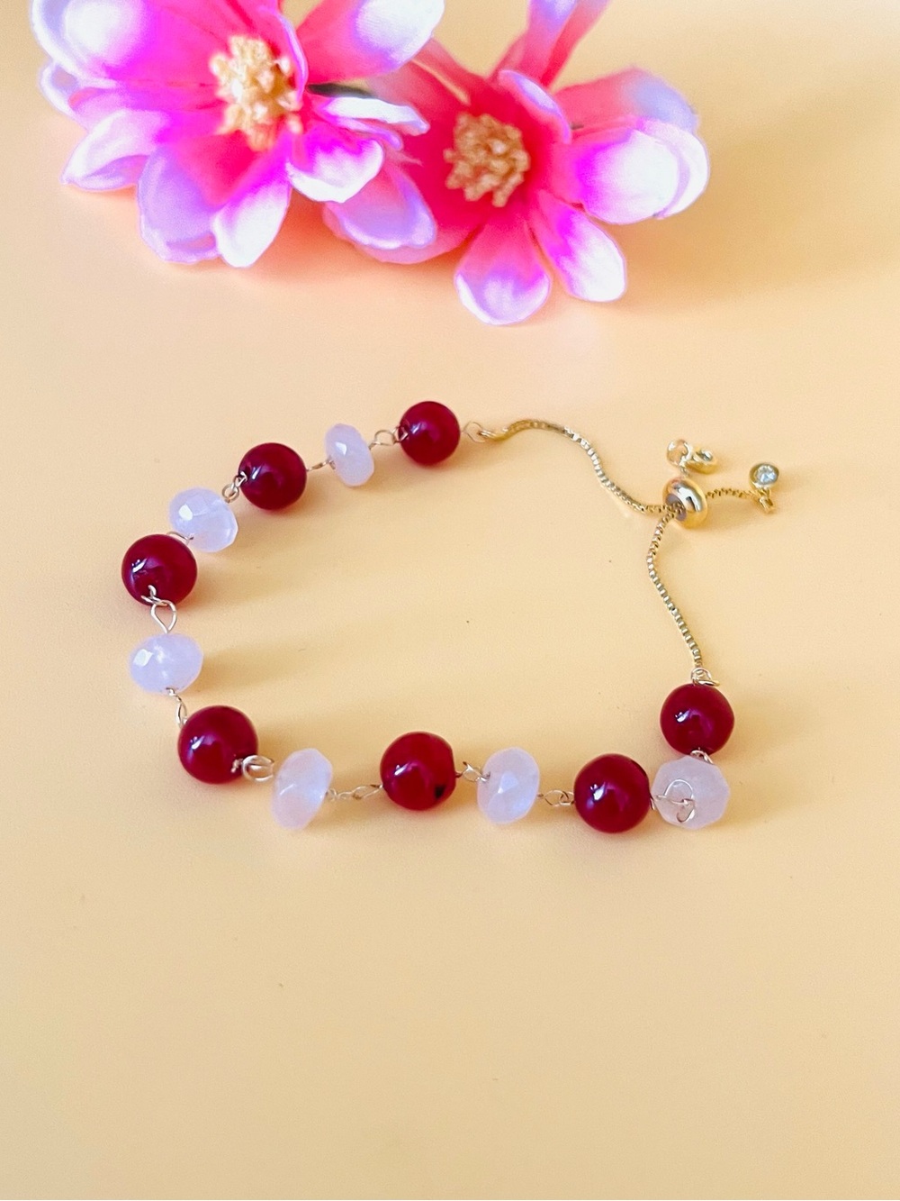Elegant Gold-Plated Red and rose quartz Beaded Bracelet